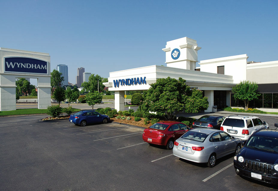 Wyndham Riverfront Hotel Little Rock Exterior foto